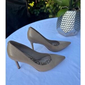 Sam Edelman Pointed Toe Stiletto Pumps in Taupe